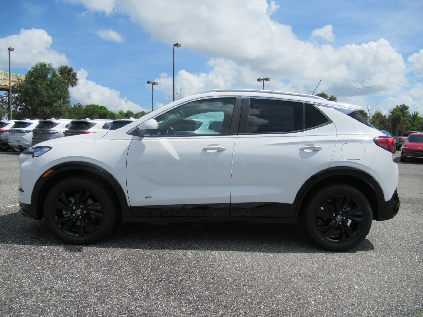 New 2026 Buick Encore GX Sport Touring w/ Advanced Technology Package FWD image 4