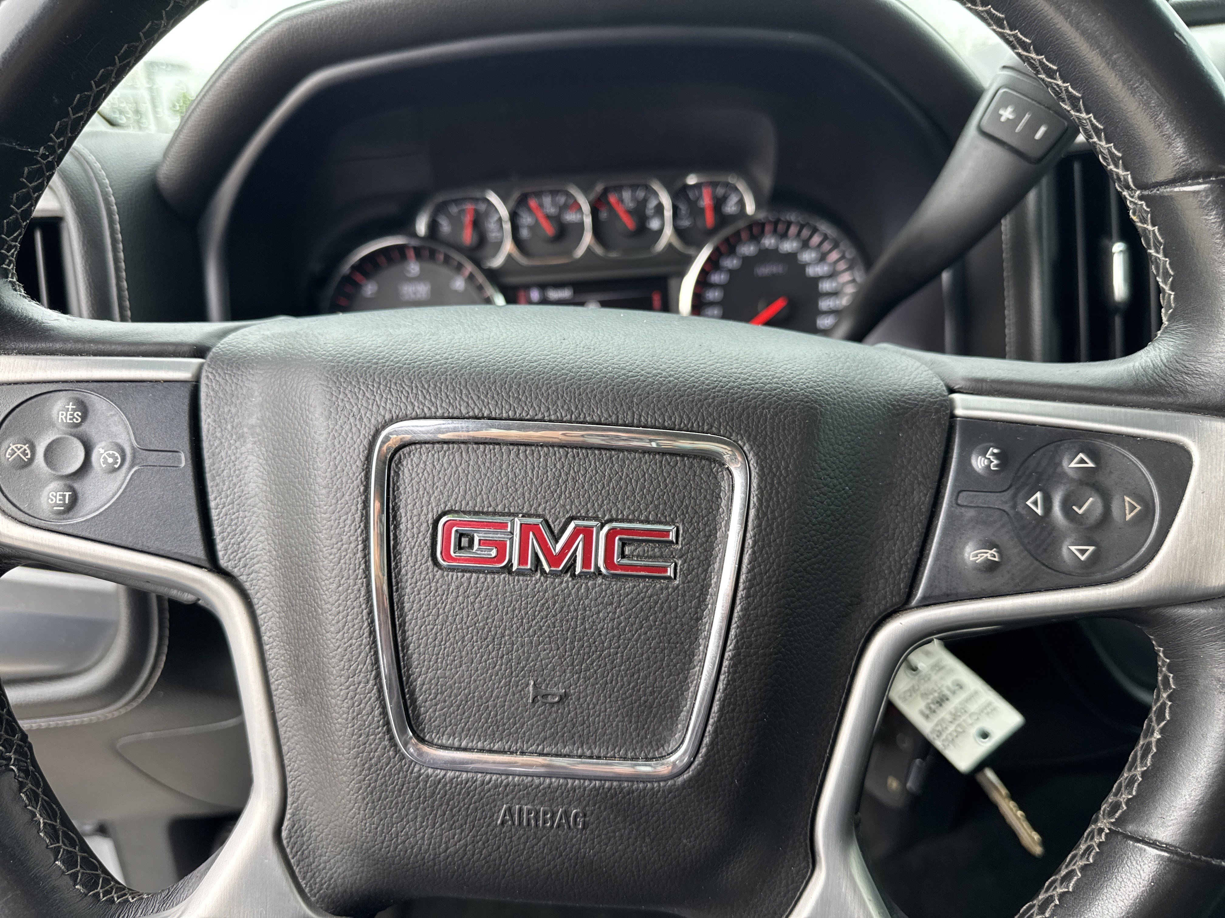 Used 2014 GMC Sierra 1500 SLE w/ SLE Value Package AWD/4WD image 14