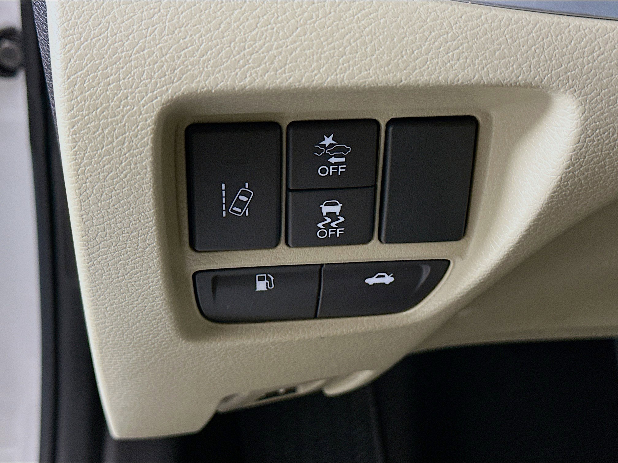 Used 2020 Acura TLX image 16