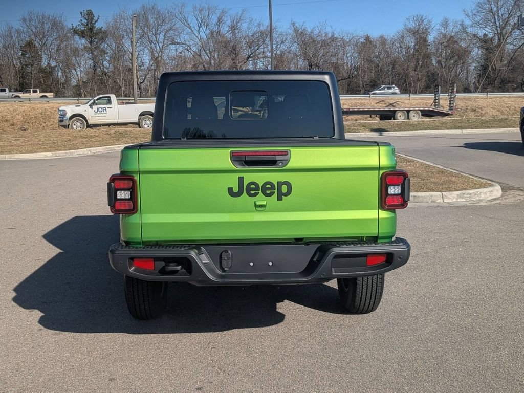 New 2026 Jeep Gladiator Sport AWD/4WD image 4