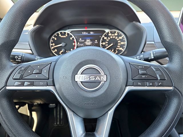Used 2025 Nissan Altima 2.5 SV image 24