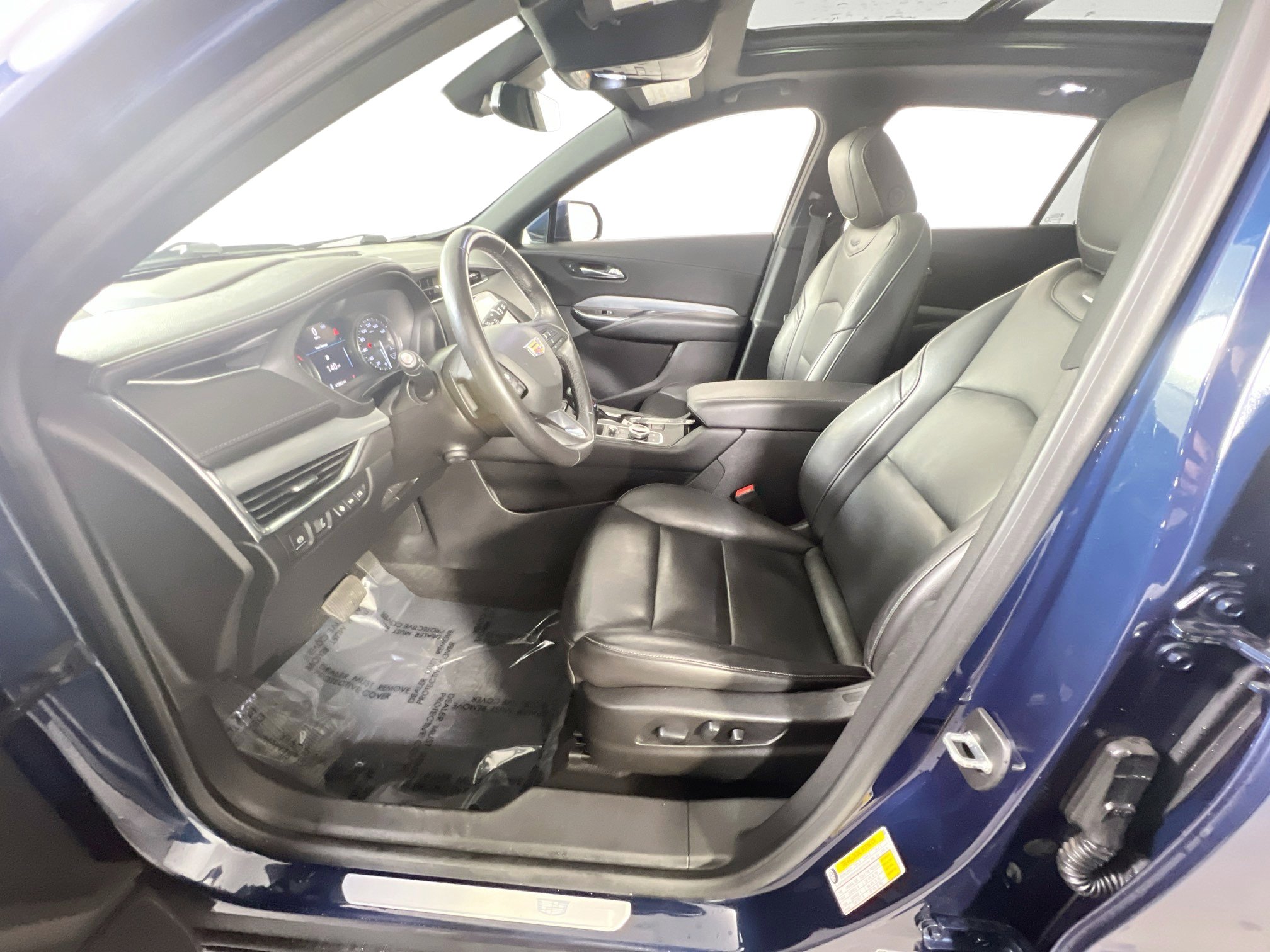 Used 2019 Cadillac XT4 Premium Luxury w/ Technology Package image 20