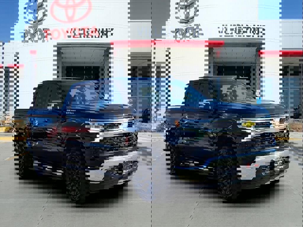 Used 2023 Chevrolet Silverado 1500 LT image 9