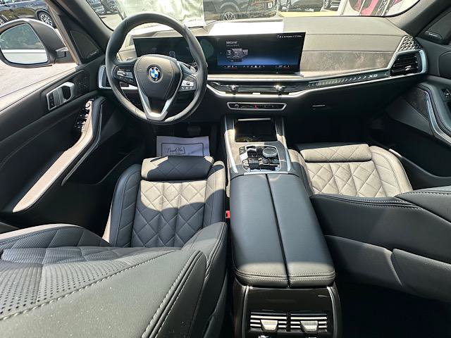 Used 2025 BMW X5 xDrive40i w/ Climate Comfort Package AWD/4WD image 21