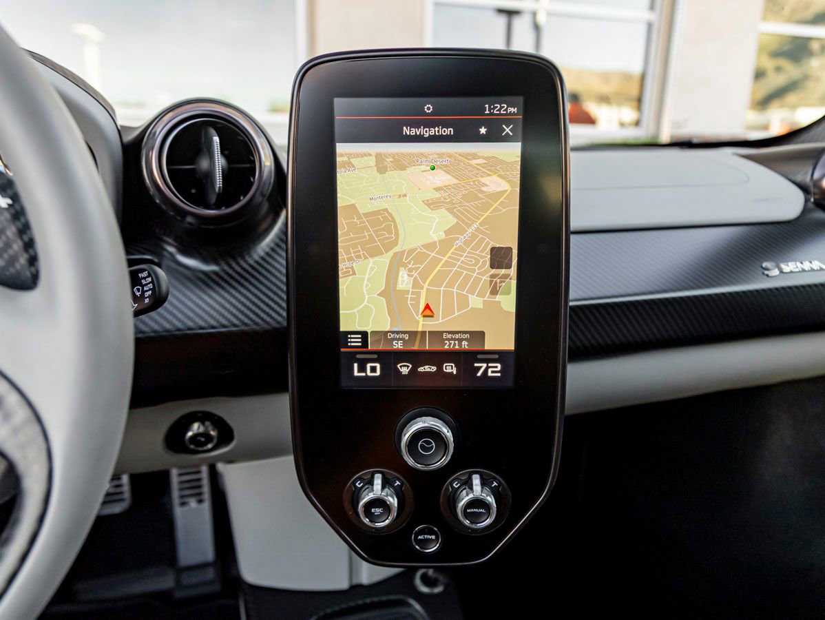 Used 2019 McLaren Senna RWD image 19