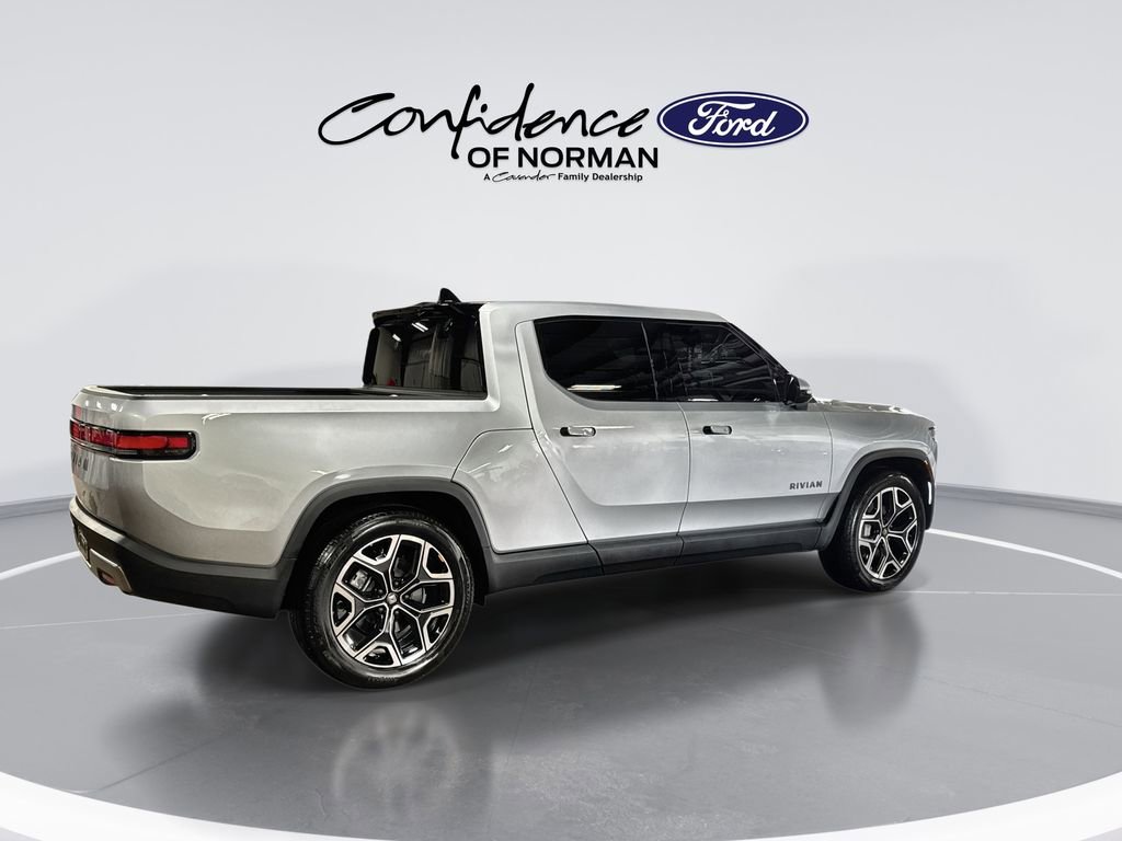 Used 2026 Rivian R1T Adventure AWD/4WD image 9