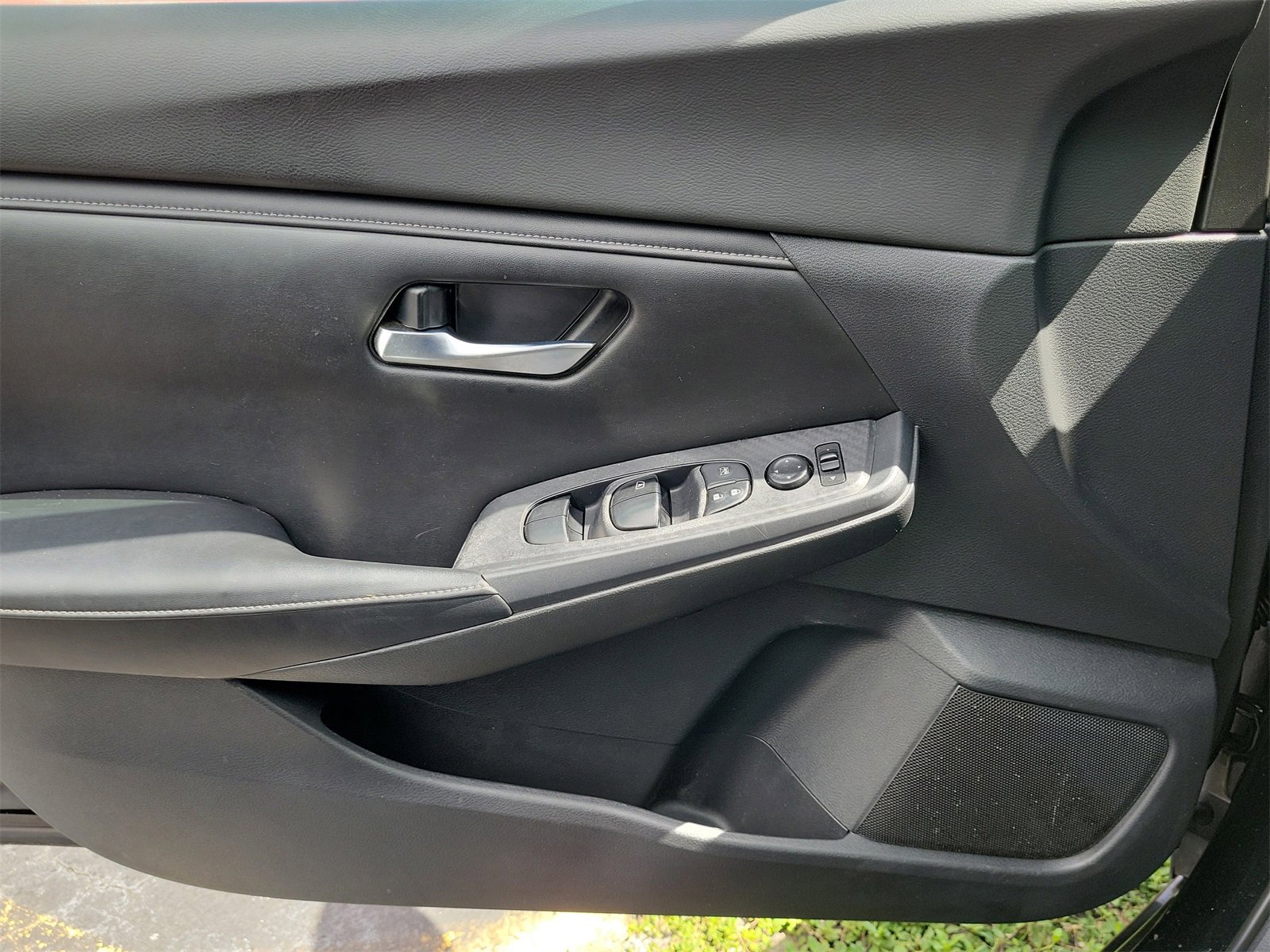 Used 2020 Nissan Sentra SV w/ Electronics Package image 26