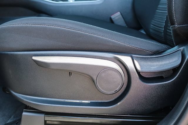 Certified 2025 Kia Sorento LX FWD image 24