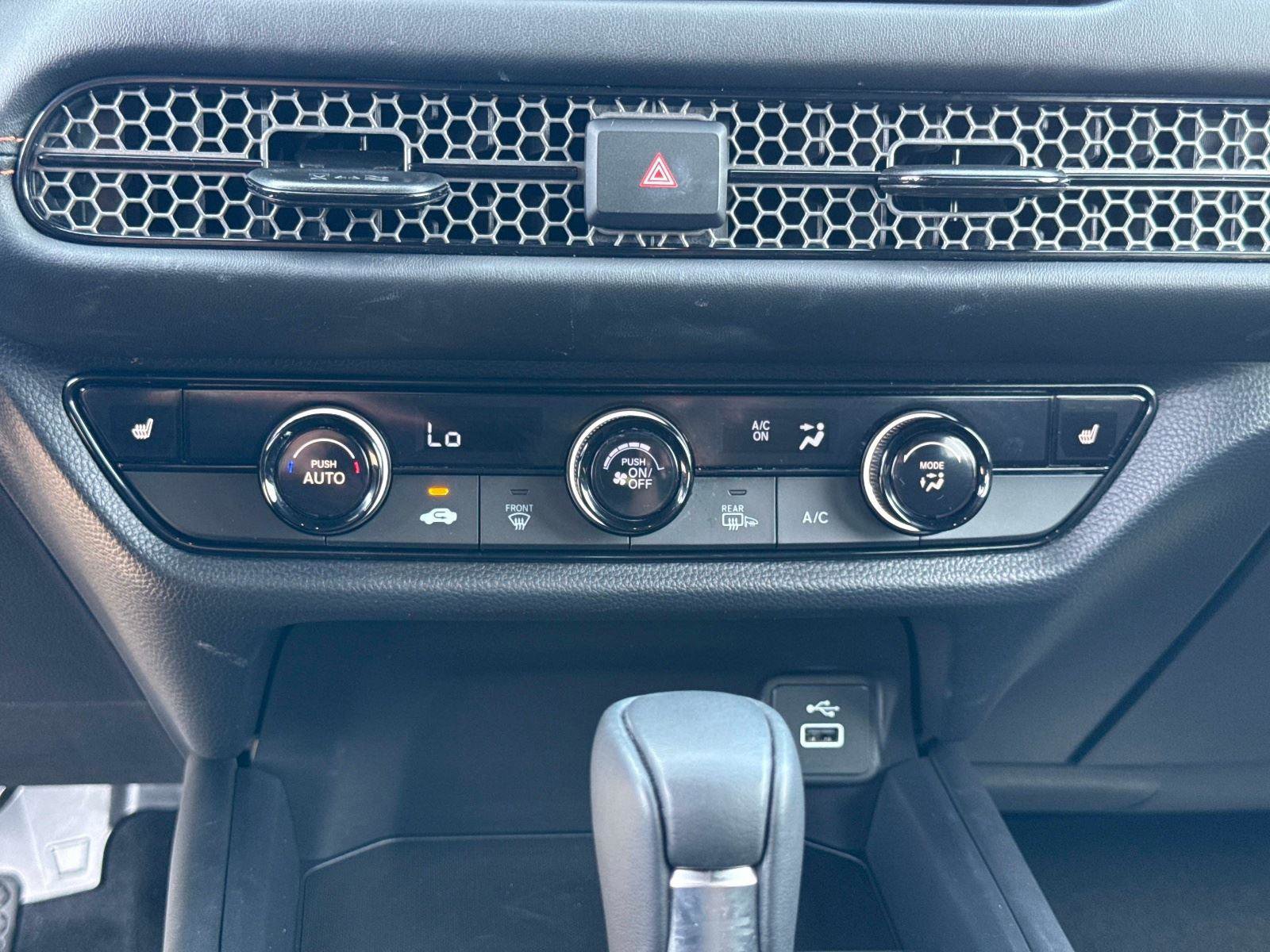 Certified 2024 Honda HR-V Sport image 22