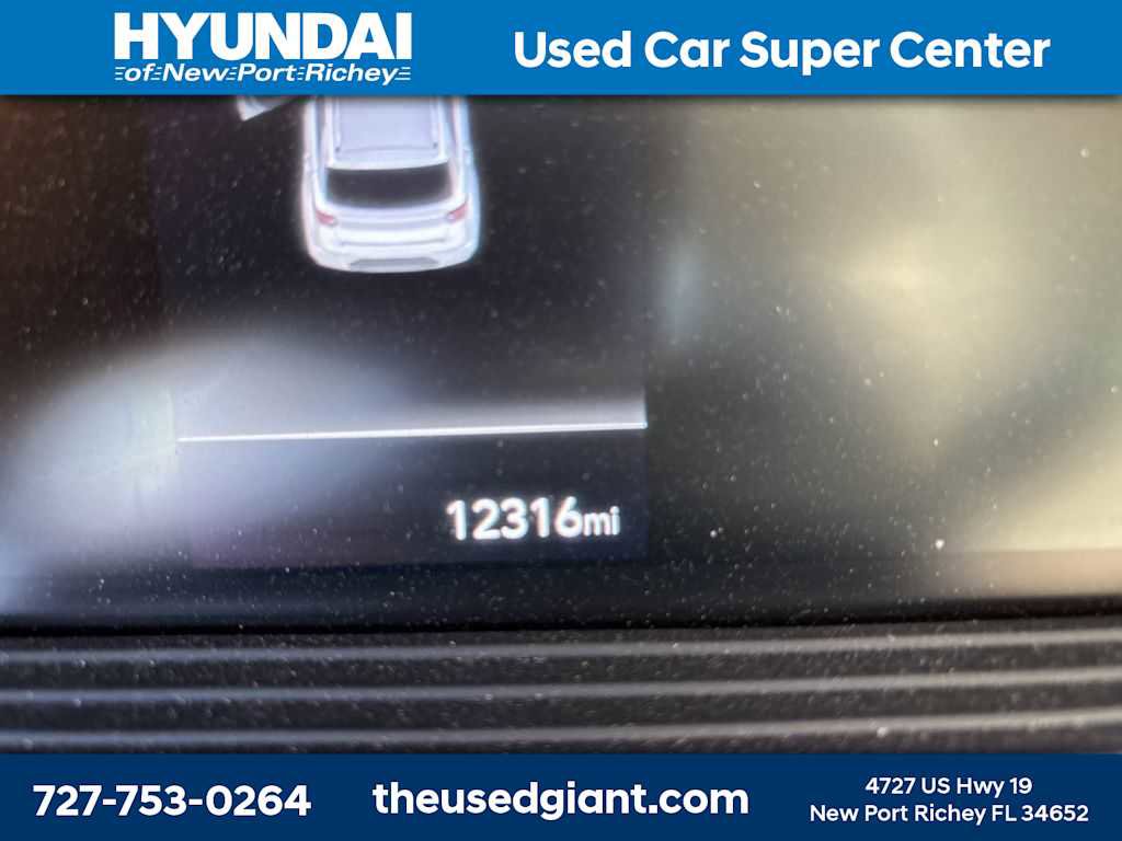 Certified 2023 Hyundai Venue SEL image 12