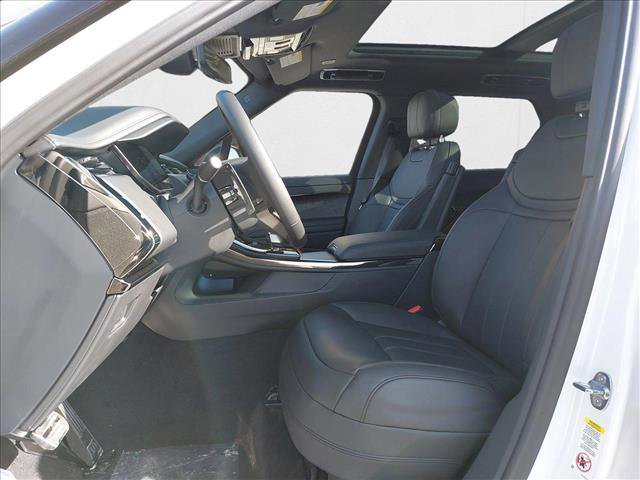 New 2025 Land Rover Range Rover Sport Dynamic SE image 13