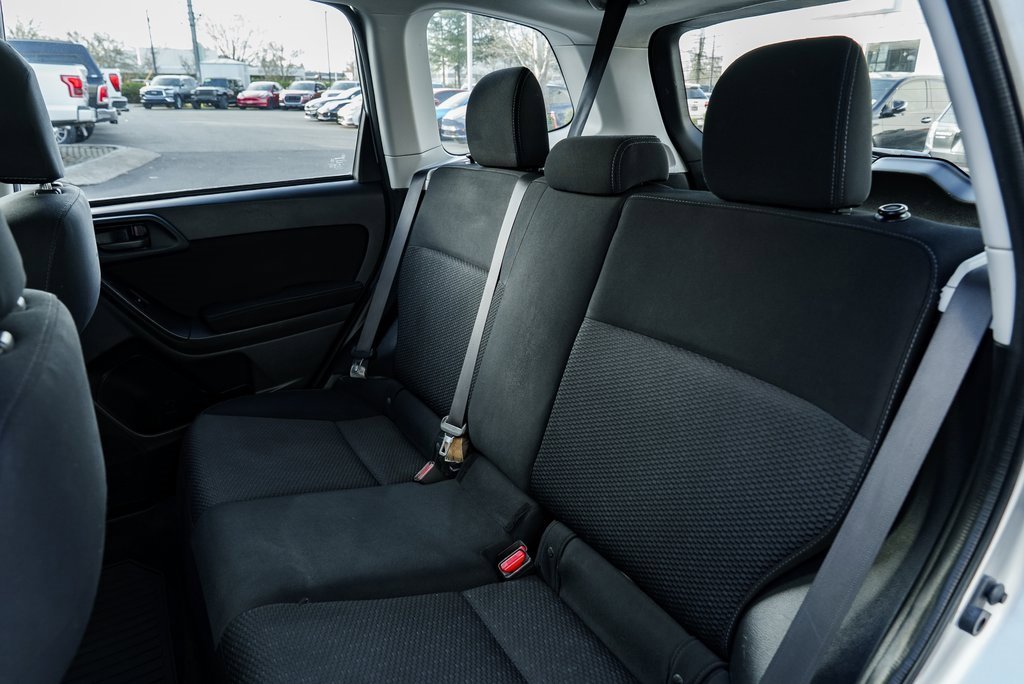 Used 2014 Subaru Forester 2.5i image 19