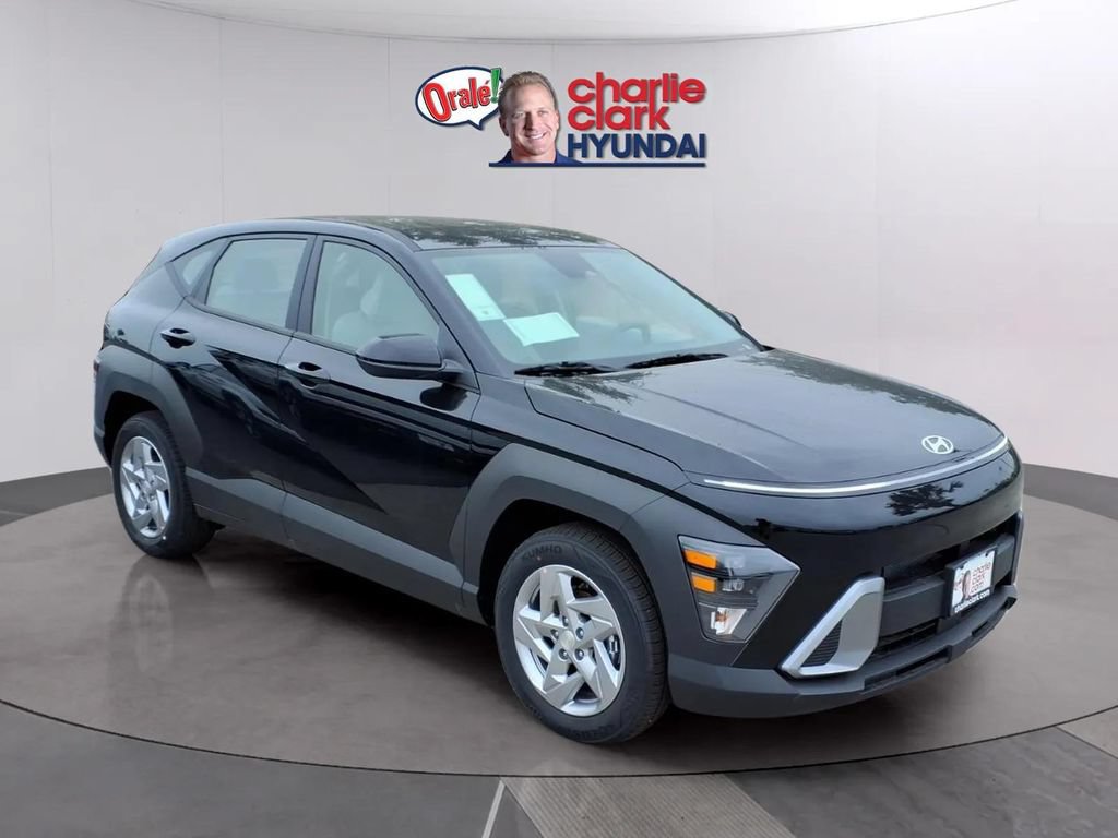 New 2026 Hyundai Kona SE FWD image 7