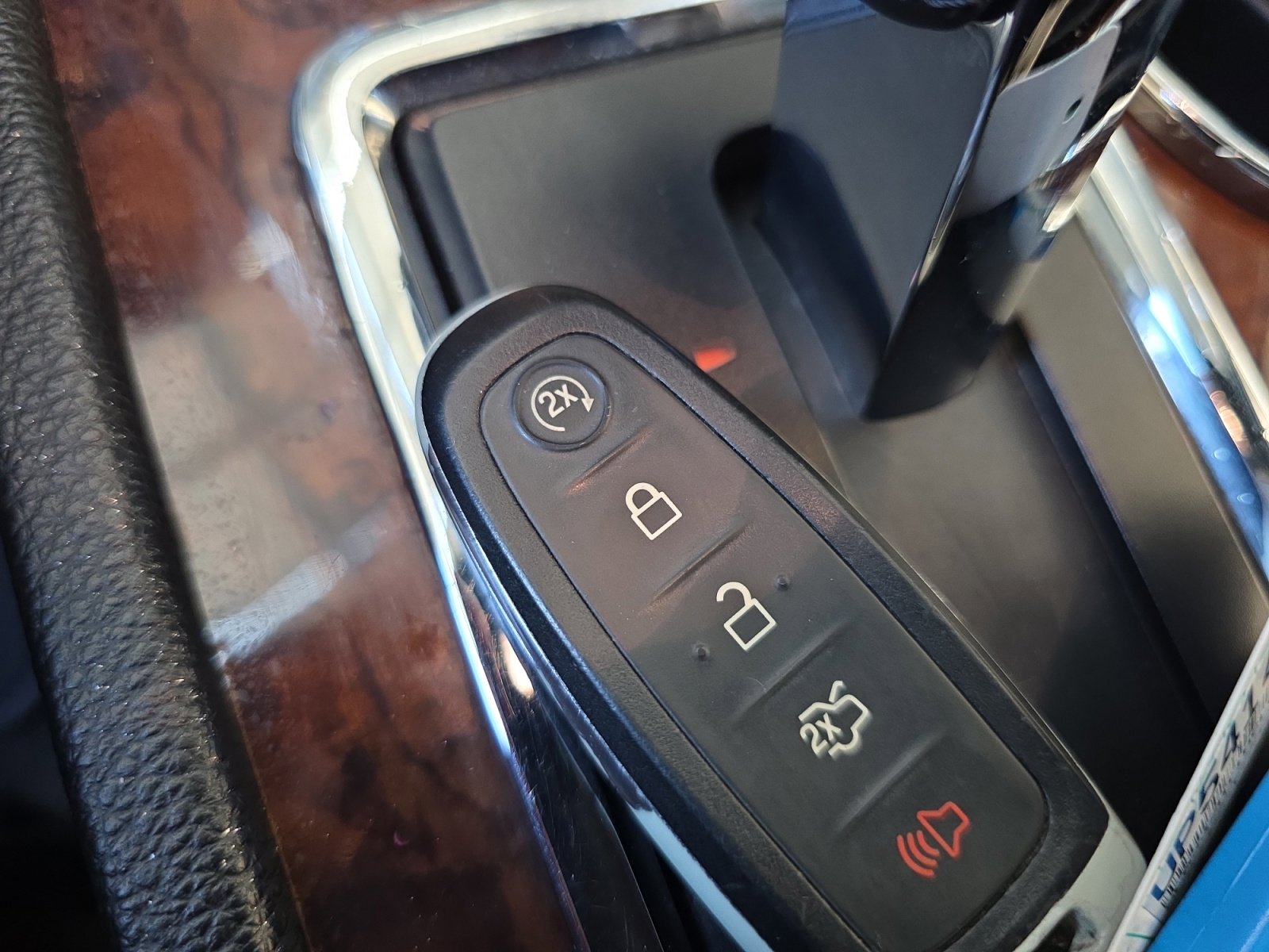 Used 2017 Lincoln Navigator Select image 29