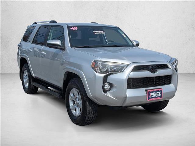 Used 2019 Toyota 4Runner SR5 image 3