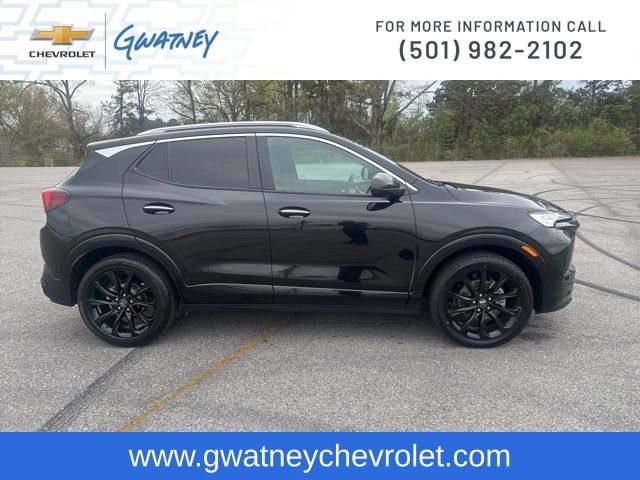 Used 2024 Buick Encore GX Sport Touring w/ Experience Buick Package image 4