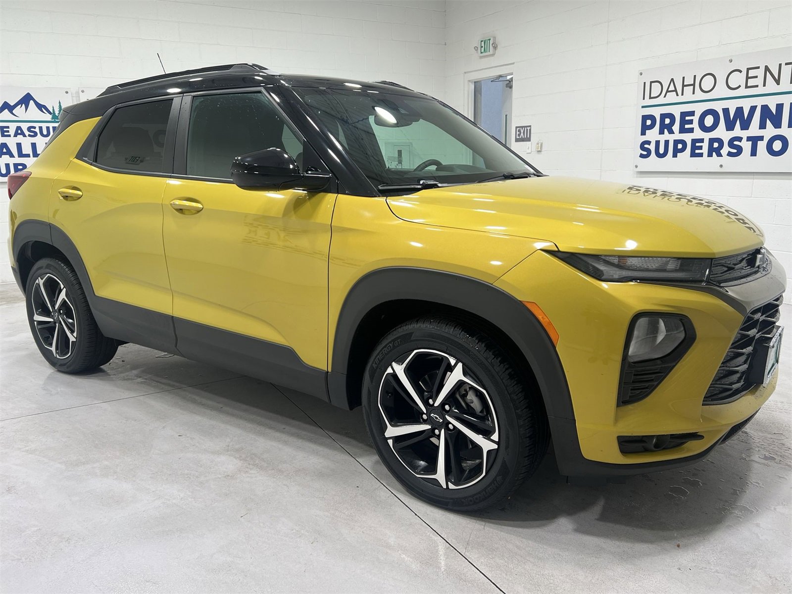 Used 2023 Chevrolet TrailBlazer RS w/ Sun and Liftgate Package video 2