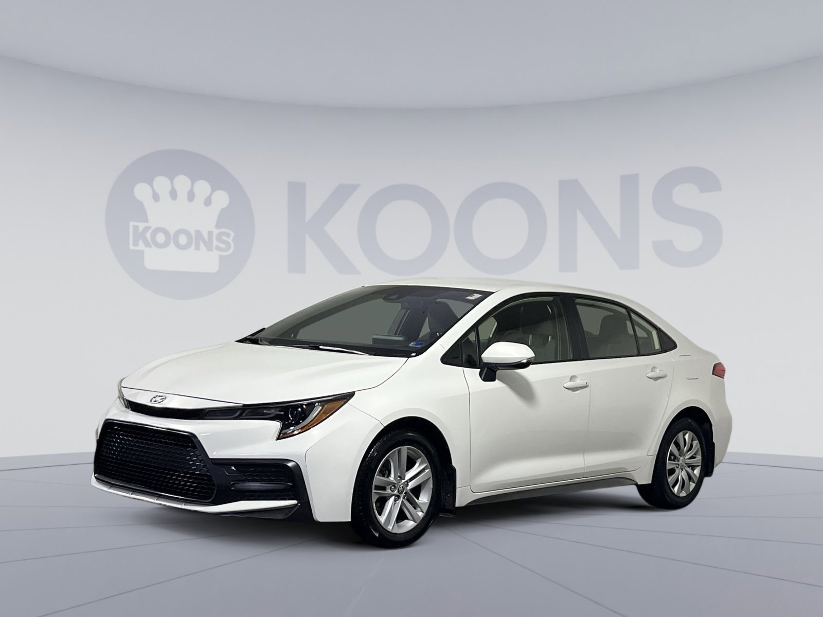Used 2022 Toyota Corolla SE image 1
