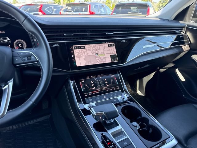 Used 2023 Audi Q8 Premium Plus w/ Premium Plus Package AWD/4WD image 21