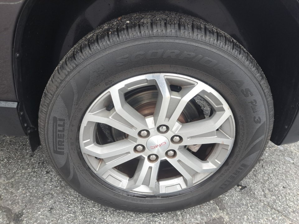 Used 2015 GMC Acadia SLT FWD image 21