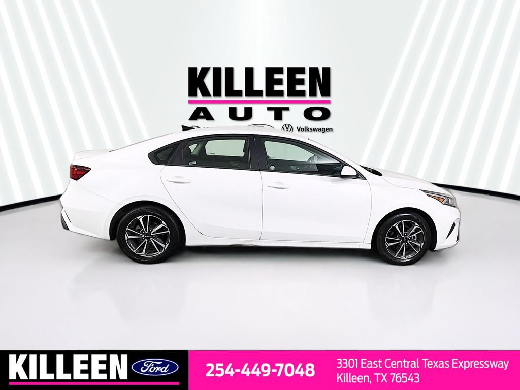 Used 2024 Kia Forte LXS FWD image 9