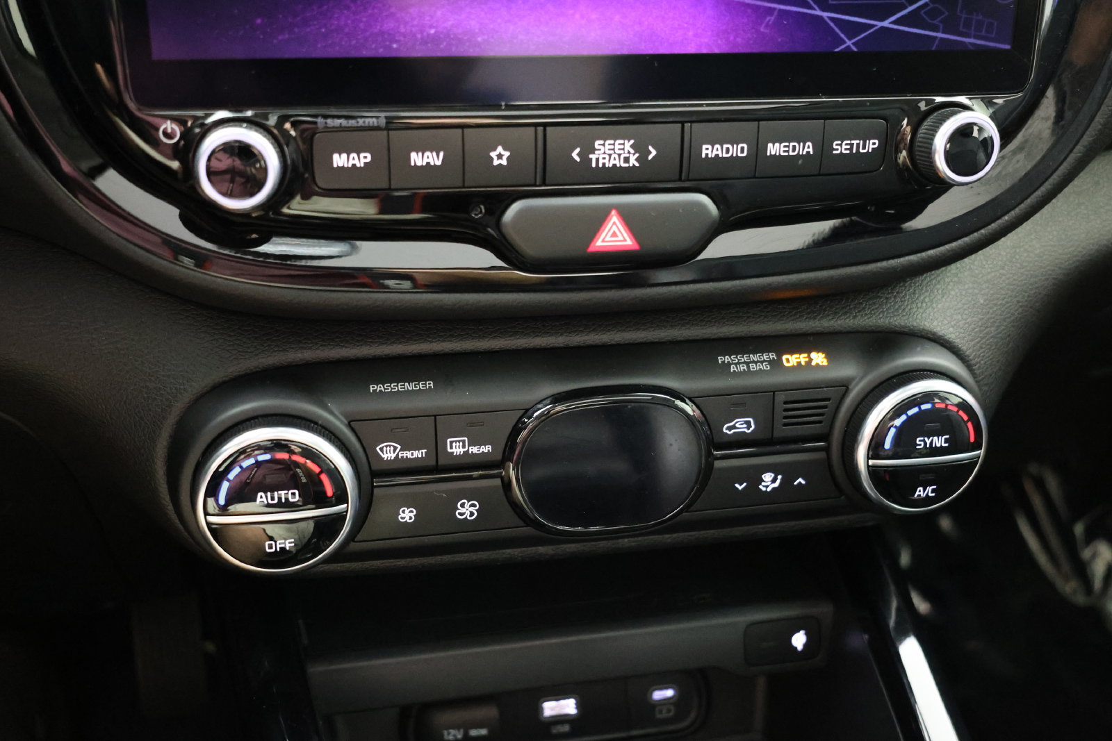 Used 2024 Kia Soul GT-Line FWD image 29