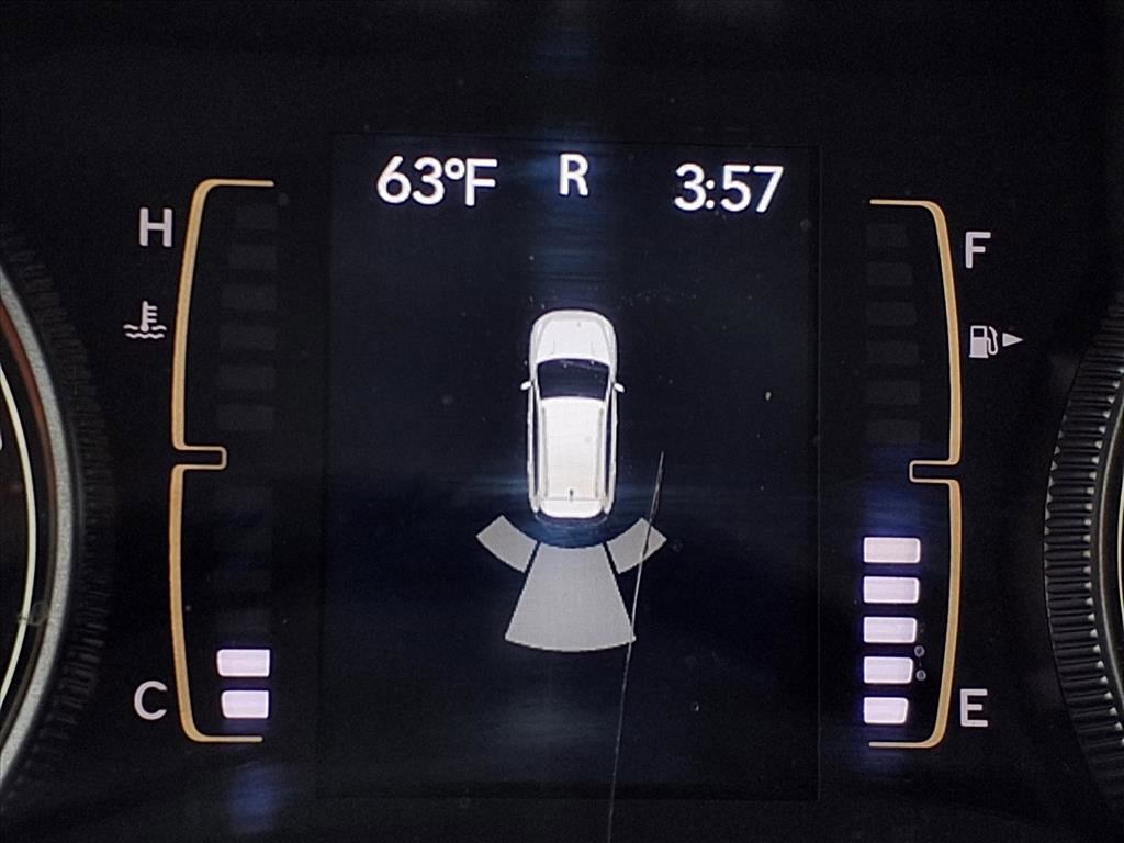 Used 2019 Jeep Cherokee Latitude Plus w/ Cold Weather Group image 19