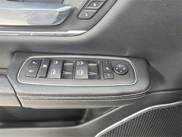 Used 2023 RAM 1500 Laramie image 31