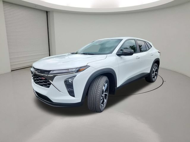 New 2026 Chevrolet Trax RS w/ Sunroof Package FWD image 3