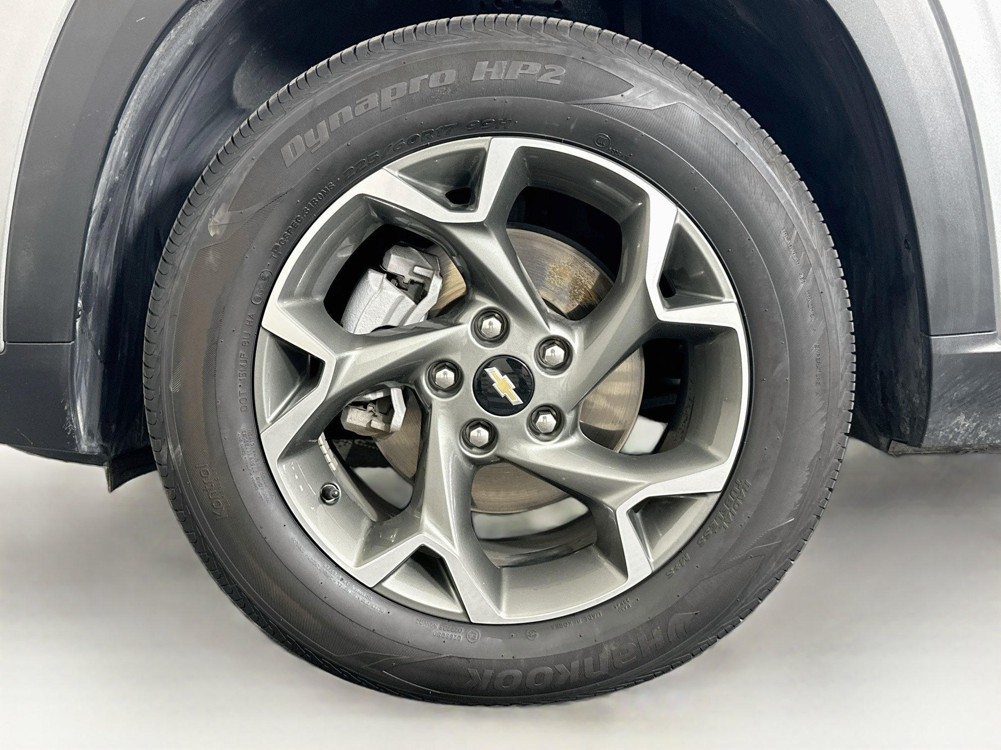Used 2025 Chevrolet Trax LT w/ LT Convenience Package FWD image 11