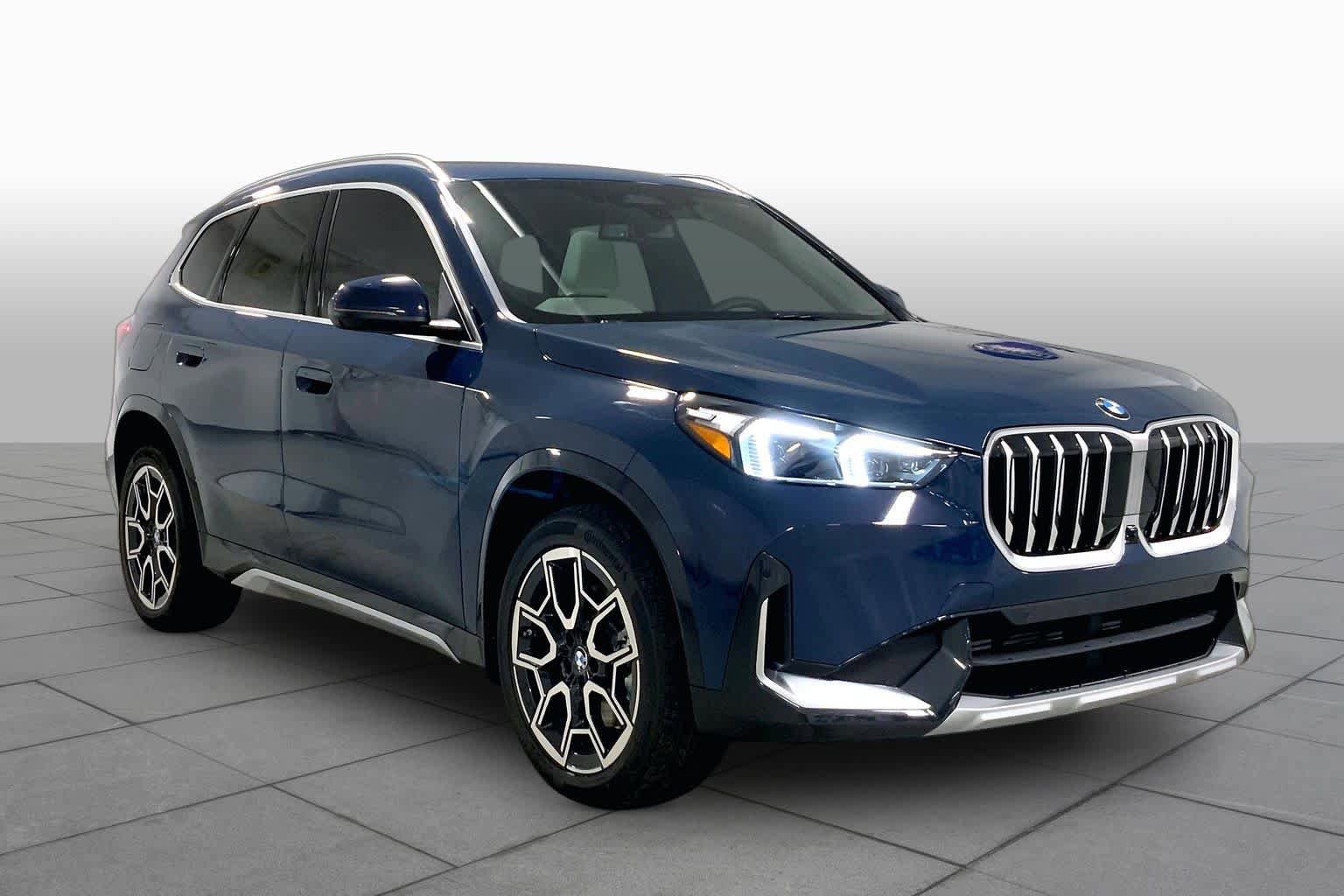New 2026 BMW X1 xDrive28i w/ Technology Package AWD/4WD image 2