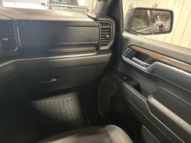 Certified 2025 Chevrolet Silverado 1500 LT image 18