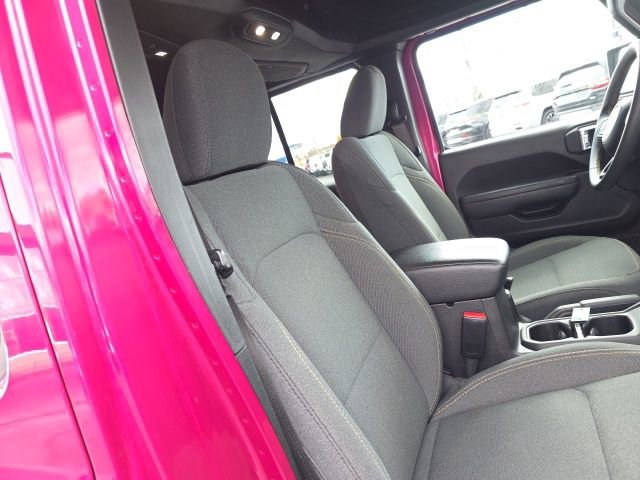 Used 2024 Jeep Gladiator Sport image 40