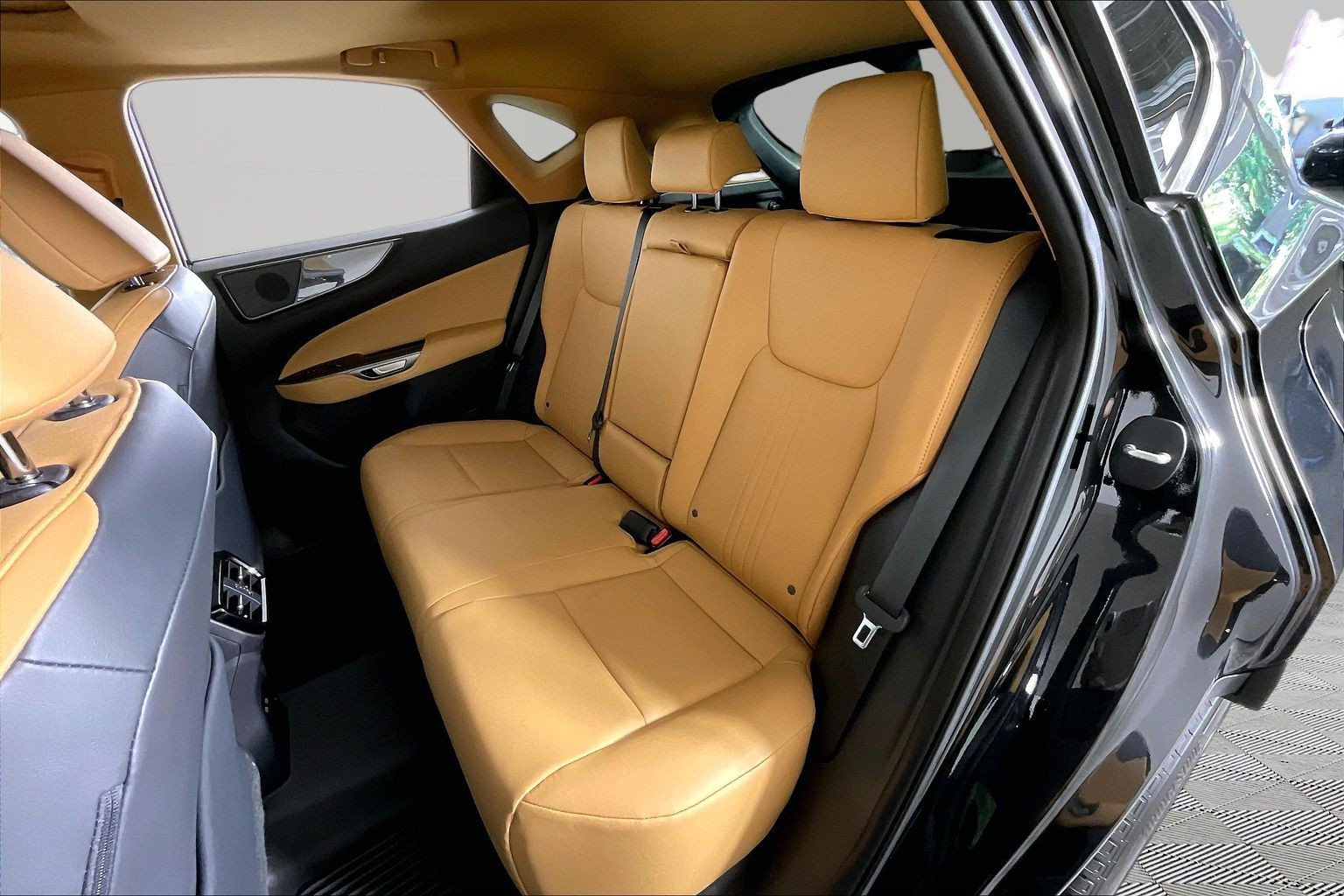 Used 2024 Lexus NX 350 AWD w/ Cold Area Package image 24