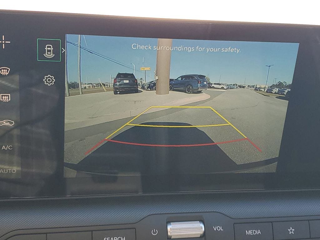 New 2026 Kia K4 EX FWD image 16
