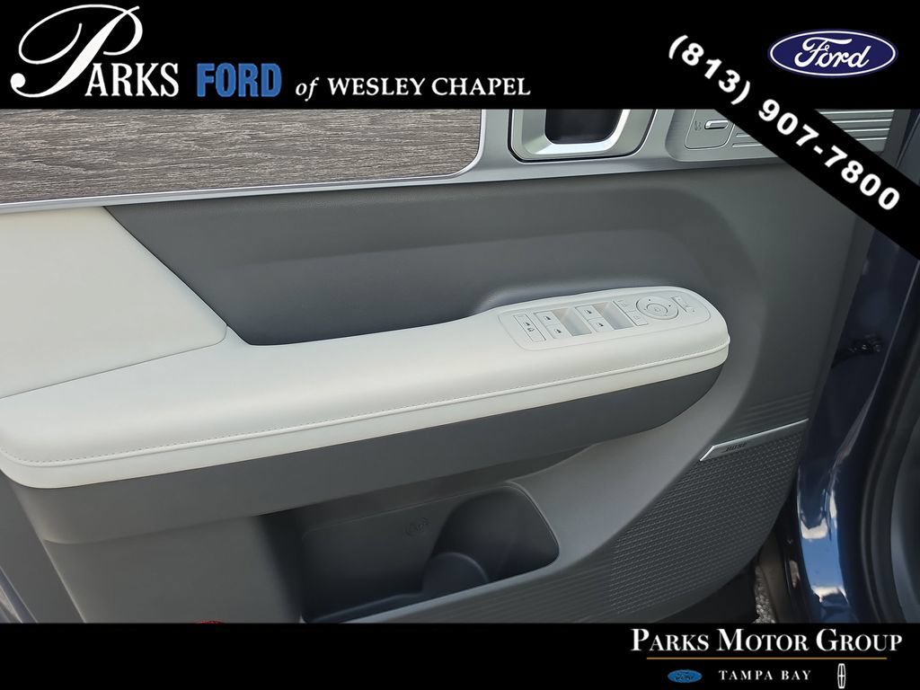 Used 2026 Hyundai Santa Fe Calligraphy FWD image 17