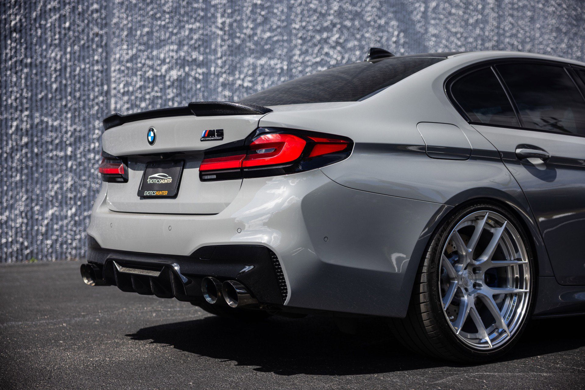 Used 2019 BMW M5 w/ Executive Package image 17