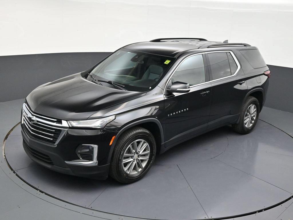 Used 2023 Chevrolet Traverse LT FWD image 9