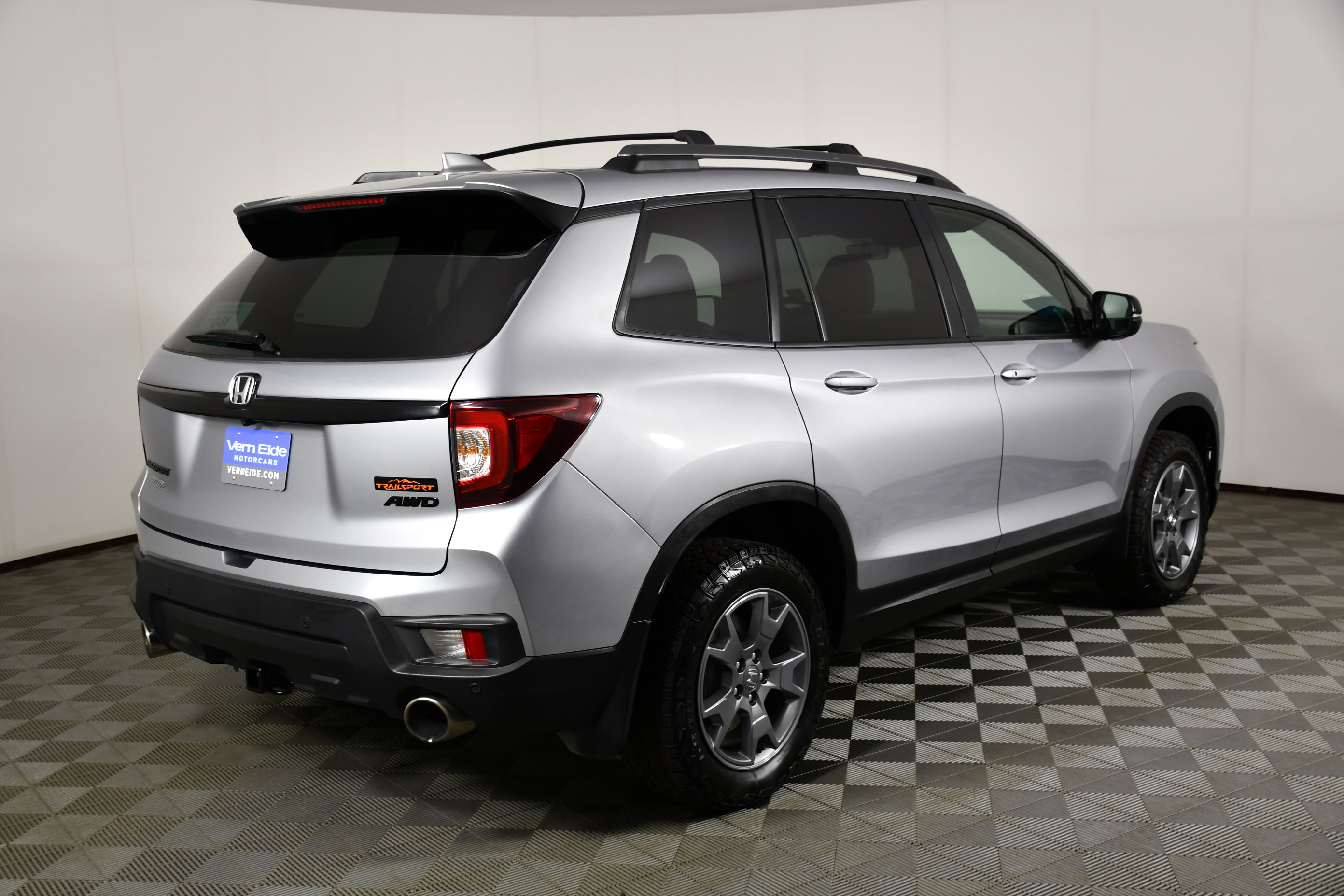 Certified 2025 Honda Passport TrailSport image 6
