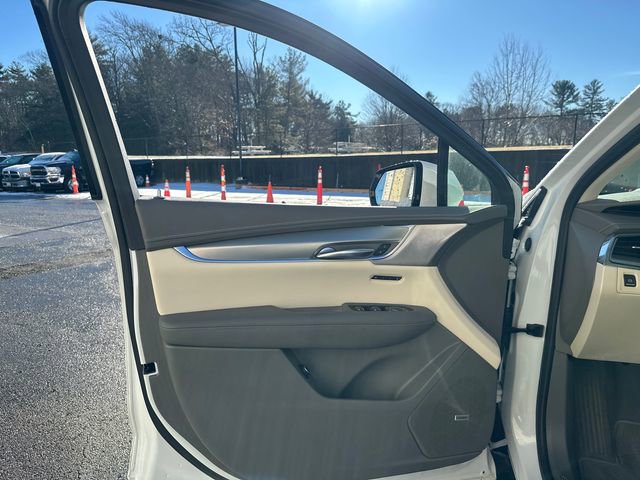 Used 2022 Cadillac XT5 Premium Luxury image 23