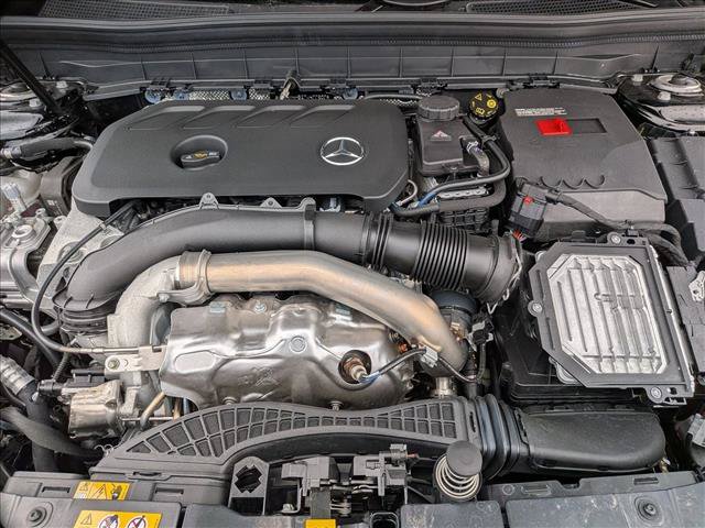 New 2026 Mercedes-Benz GLB 250 4MATIC image 18