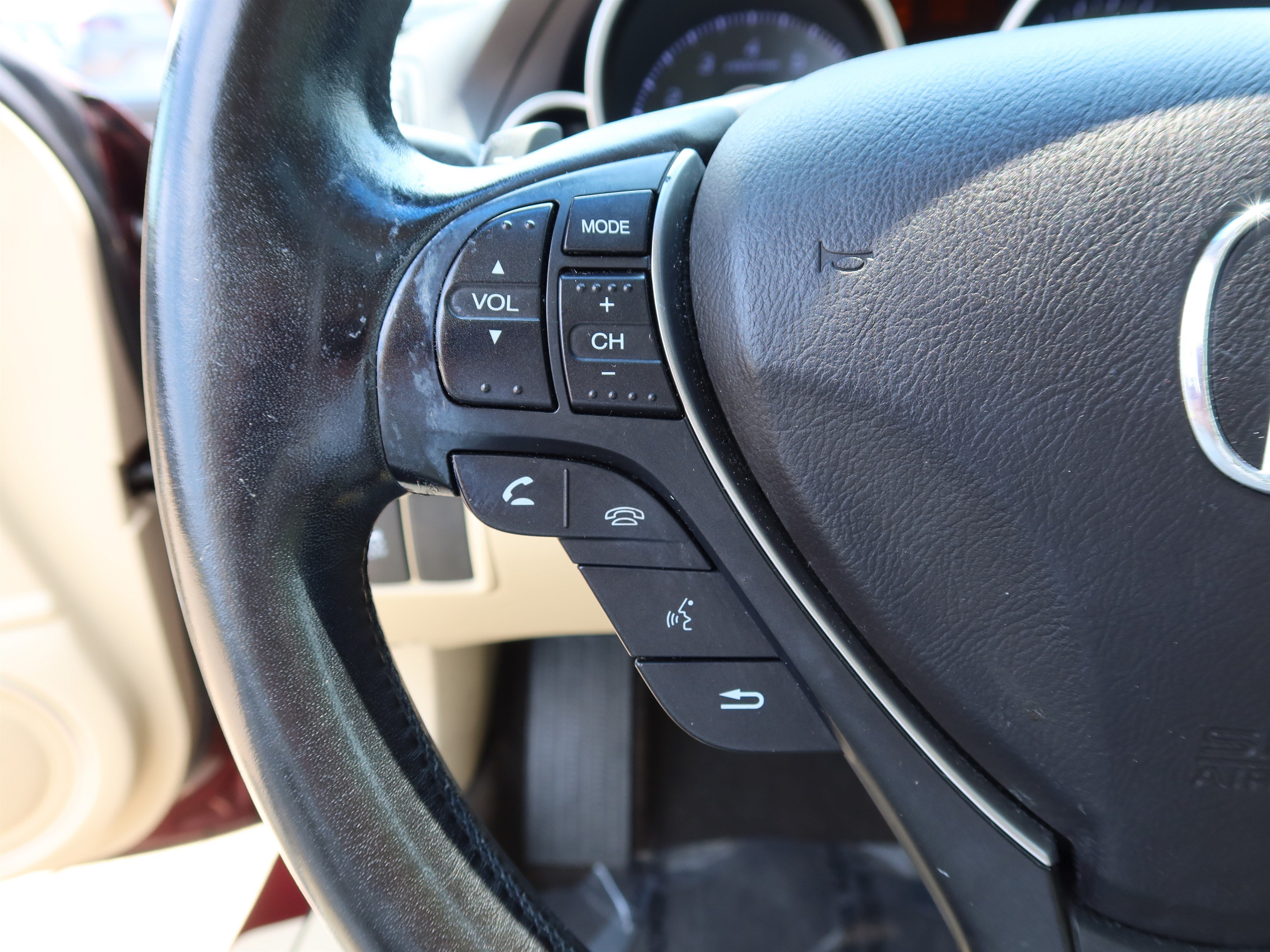 Used 2012 Acura TL w/ Advance Package FWD image 25