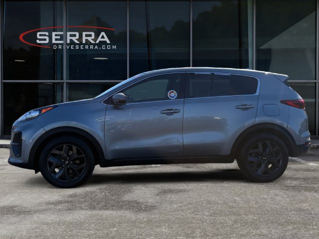 Used 2022 Kia Sportage LX w/ LX FWD Value Edition Package image 2
