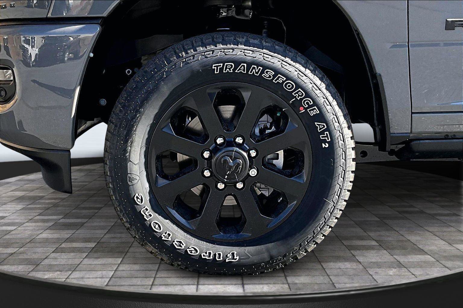 New 2026 RAM 2500 Laramie AWD/4WD image 11