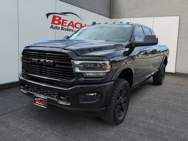 Used 2019 RAM 2500 Laramie w/ Black Appearance Package