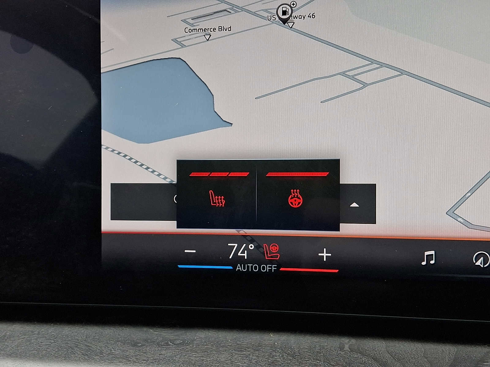 Used 2024 BMW X5 xDrive40i w/ M Sport Package image 25