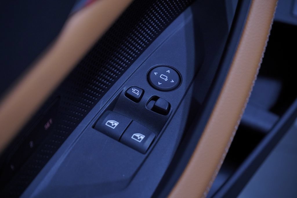 Used 2026 BMW 430i Coupe w/ M Sport Package RWD image 10