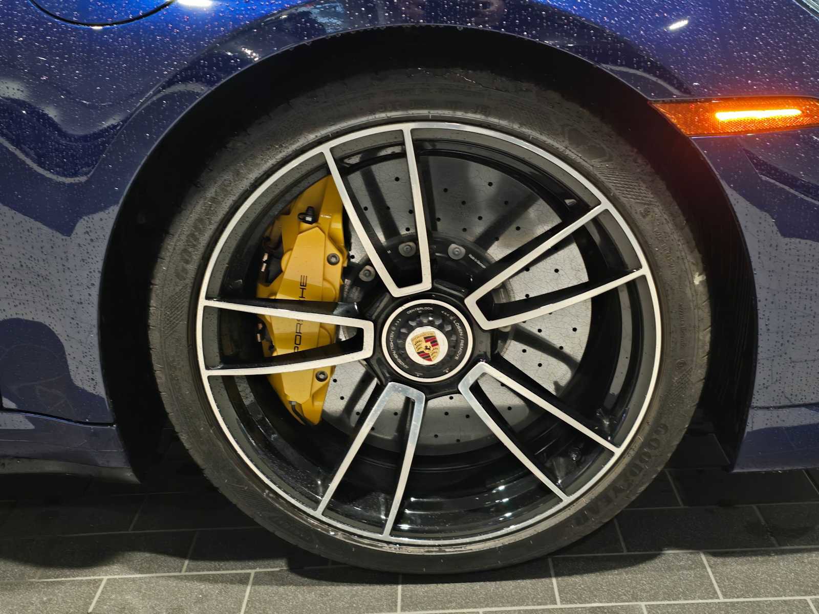 Used 2022 Porsche 911 Turbo S image 3