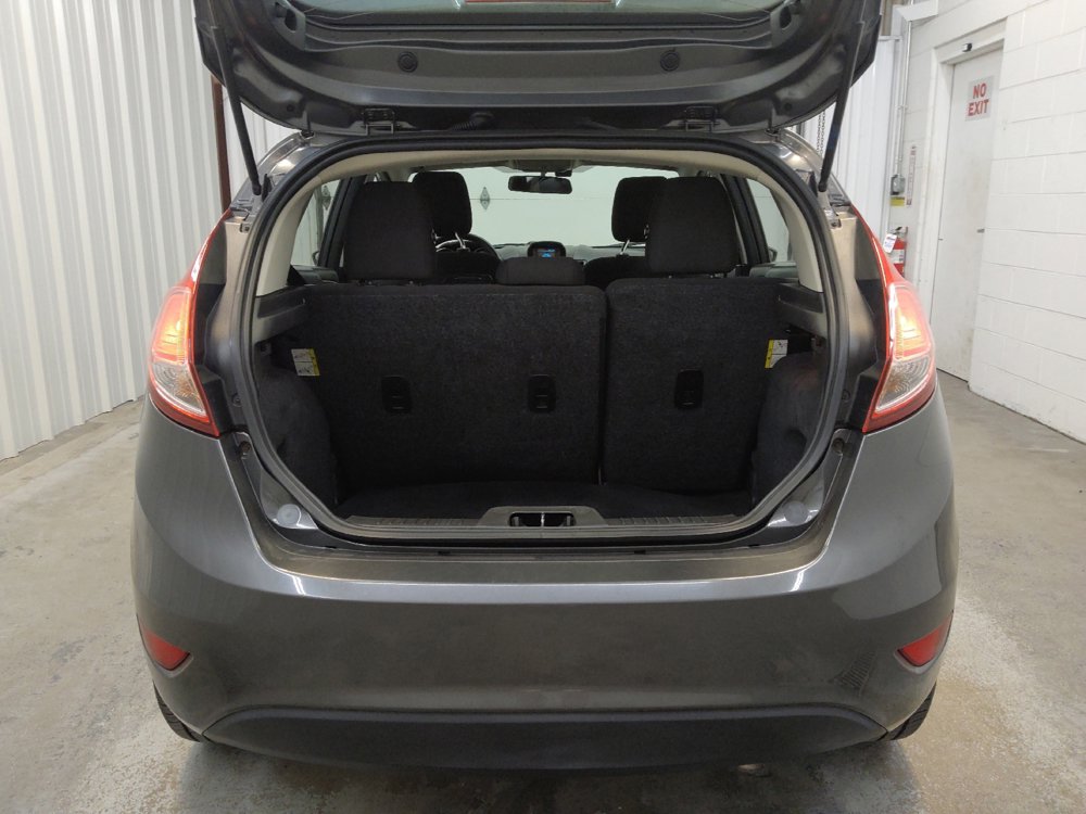 Used 2017 Ford Fiesta SE FWD image 29
