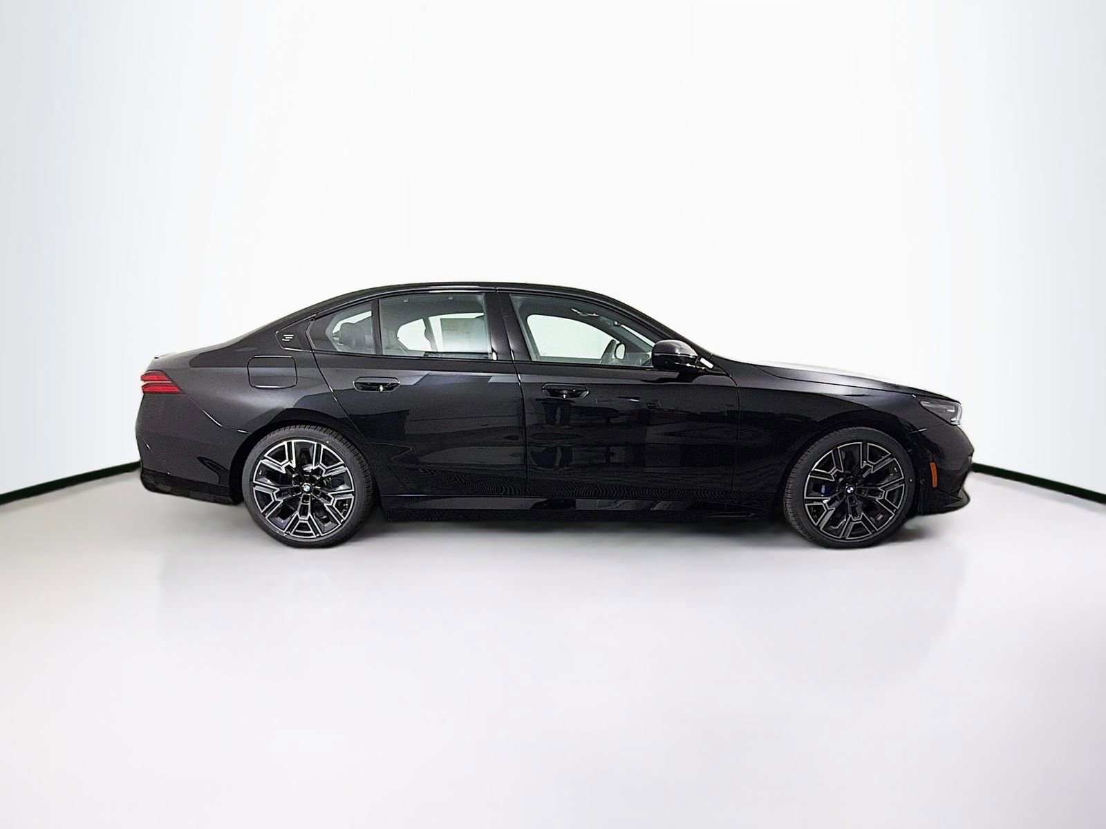 New 2027 BMW 550e xDrive AWD/4WD image 8